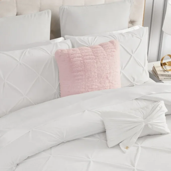 Pleated Faux Fur Decorative Pillow Pleated Faux Fur Decorative Pillow