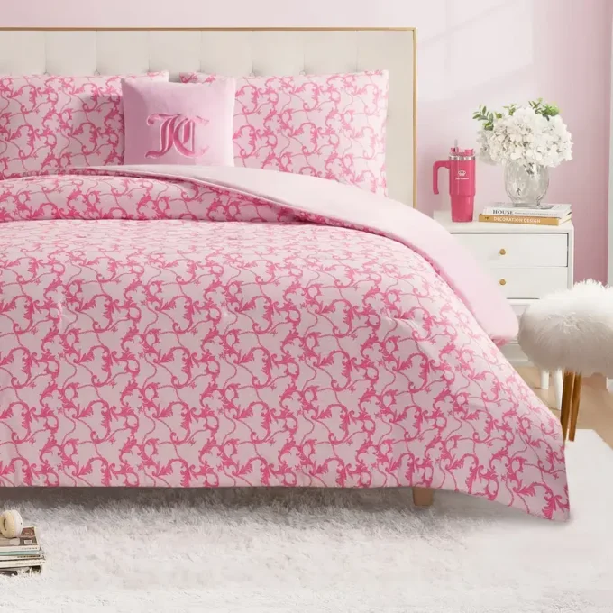Solid Plush Reversible Cheetah Bows Comforter Set